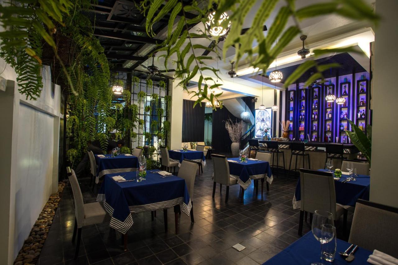 Monthara Angkor Residence Siem Reap Exterior photo